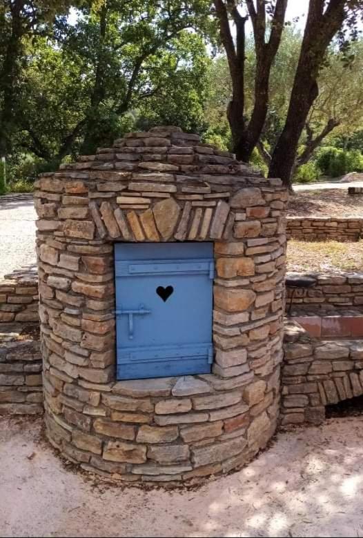 Comorebi Provence Entrecasteaux ภายนอก รูปภาพ