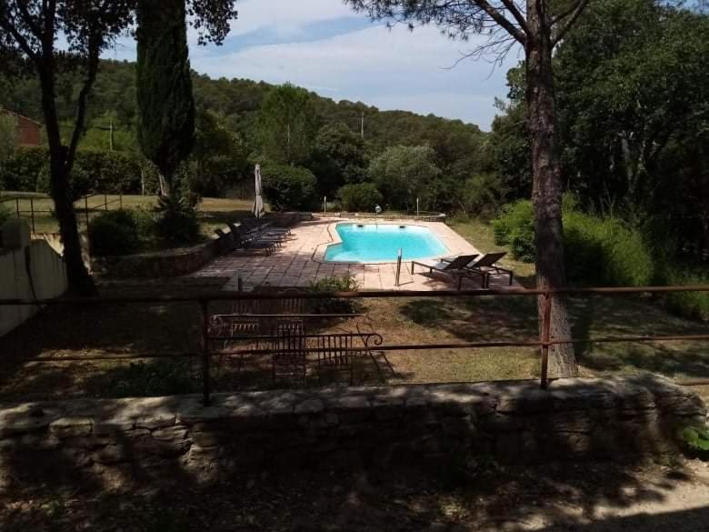 Comorebi Provence Entrecasteaux ภายนอก รูปภาพ